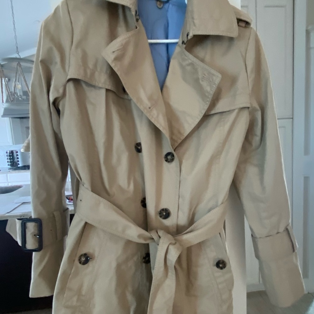 Khaki Trench Coat with removable light blue liner. Buttons in tact.  M Petite.